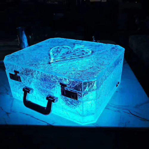  Led ACE Champagne Presentation Case 
