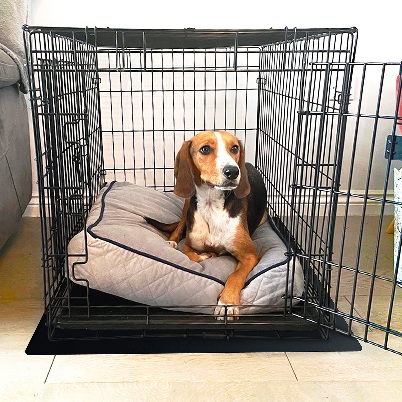 https://cdn11.bigcommerce.com/s-fjwps1jbkv/images/stencil/1280x1280/products/371/3473/p-tex-pet-crate-polypropylene-floor-protection-mat-for-use-on-hard-floors-and-carpets-or-rectangular-dog-crate-mat-or-black-or-3-sizes-available__59556.1689239274.jpg?c=2