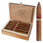Padron Family Reserve #44 Natural Cigar - 6 X 52 - Box of 10 Cigars