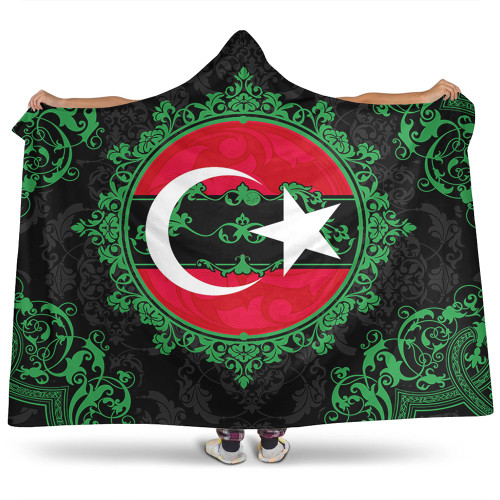 Libya Hooded Blanket Floral Frame