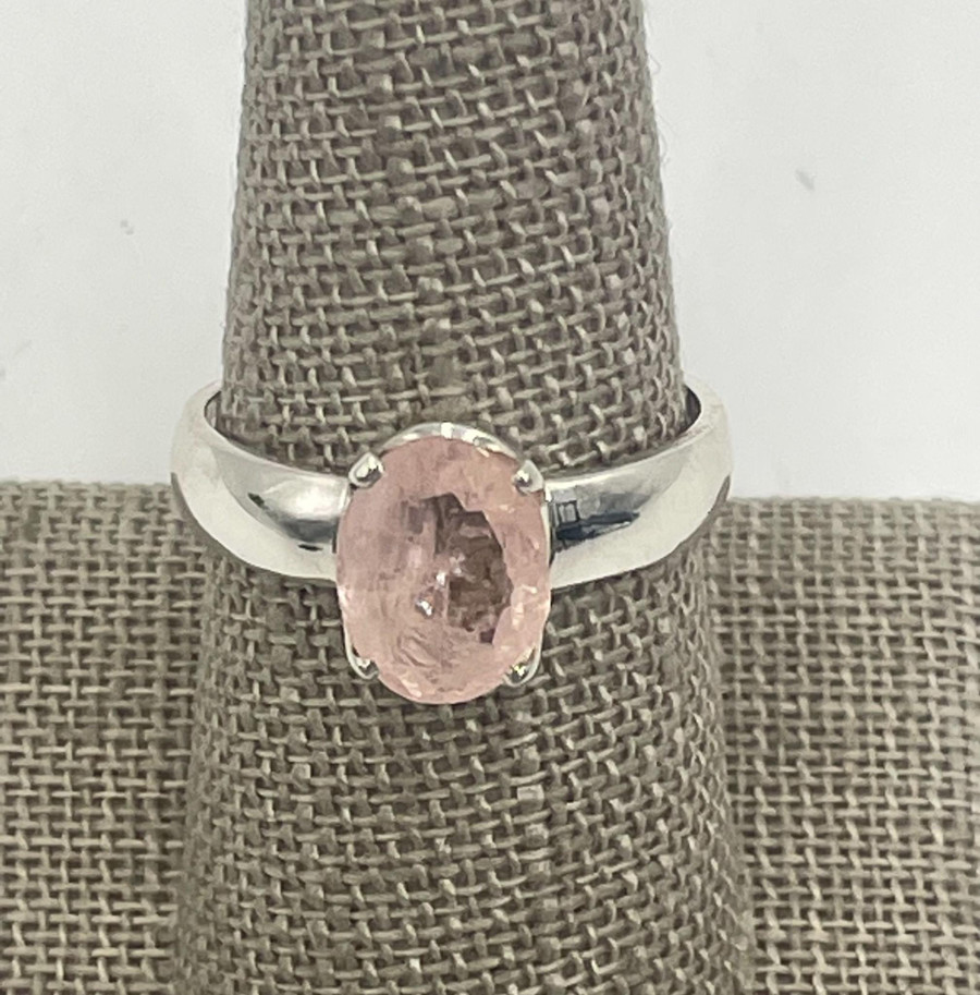 Morganite Ring .925 Silver (O)