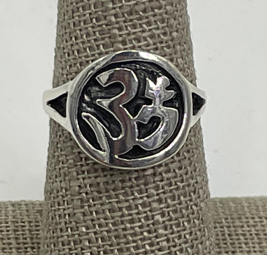 Om Ring .925 Silver