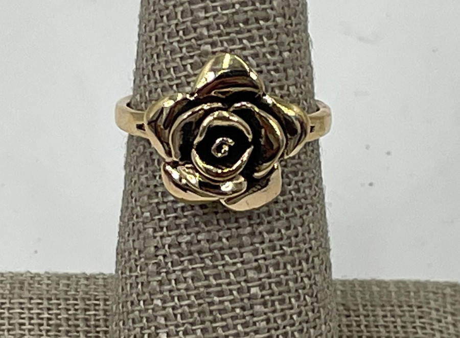 Rose Bronze Ring