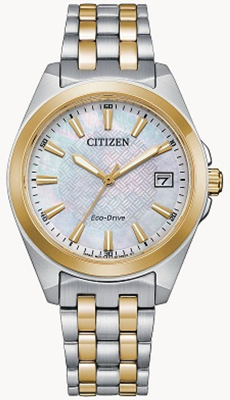 We review and vlog a scratch remover product on a Citizen Eco Drive Watch  and ask - is it any good? 