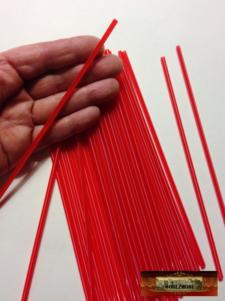 M00804-1000 MOREZMORE 1000 Plastic Drinking Straws RED THIN 17.8 cm 3.2 mm  Dia