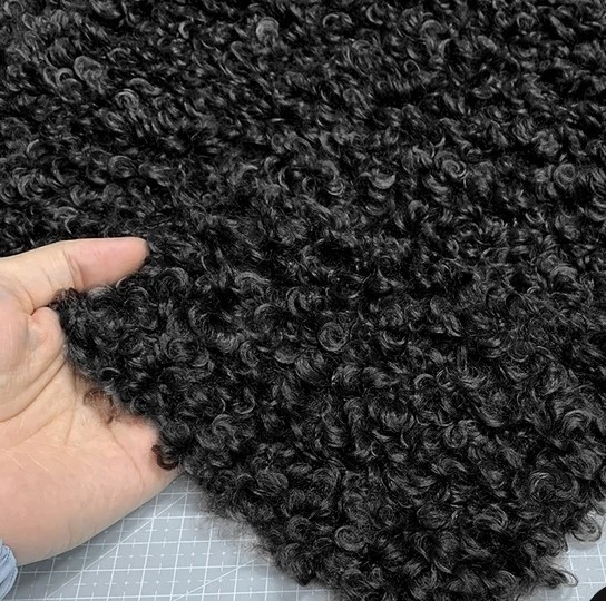M01696 MOREZMORE Curly Fur Fabric Faux Fur #23 BLACK 16x19