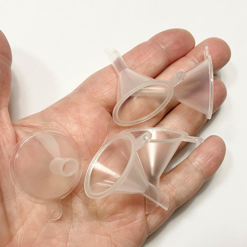 M00010 MOREZMORE 5 Small Plastic Funnels Clear Mini for Liquid Perfume Oil