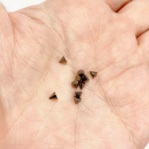 M01682-GunMetal MOREZMORE 10 Miniature Punk Spikes 3mm Round Cone