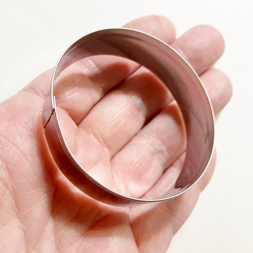 M01269 MOREZMORE 1pc Round Cookie Cutter Tool for Making Needle Felted Pin Cushions