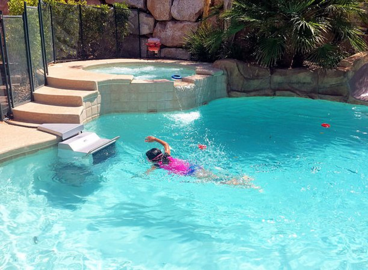 paddlewheel swim spa