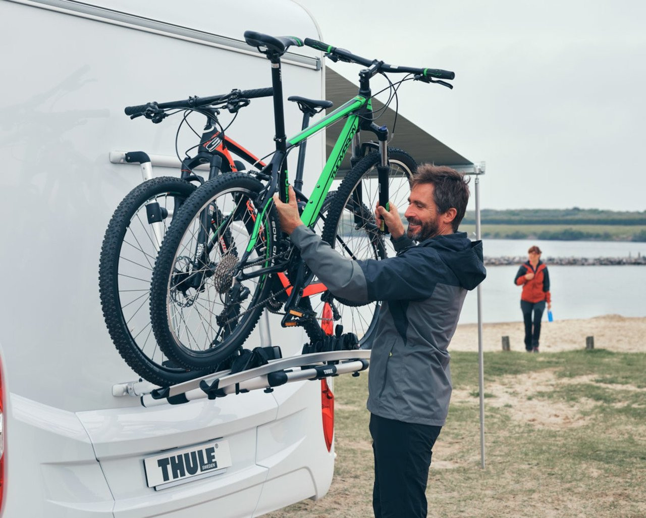 thule electric lift bike rack