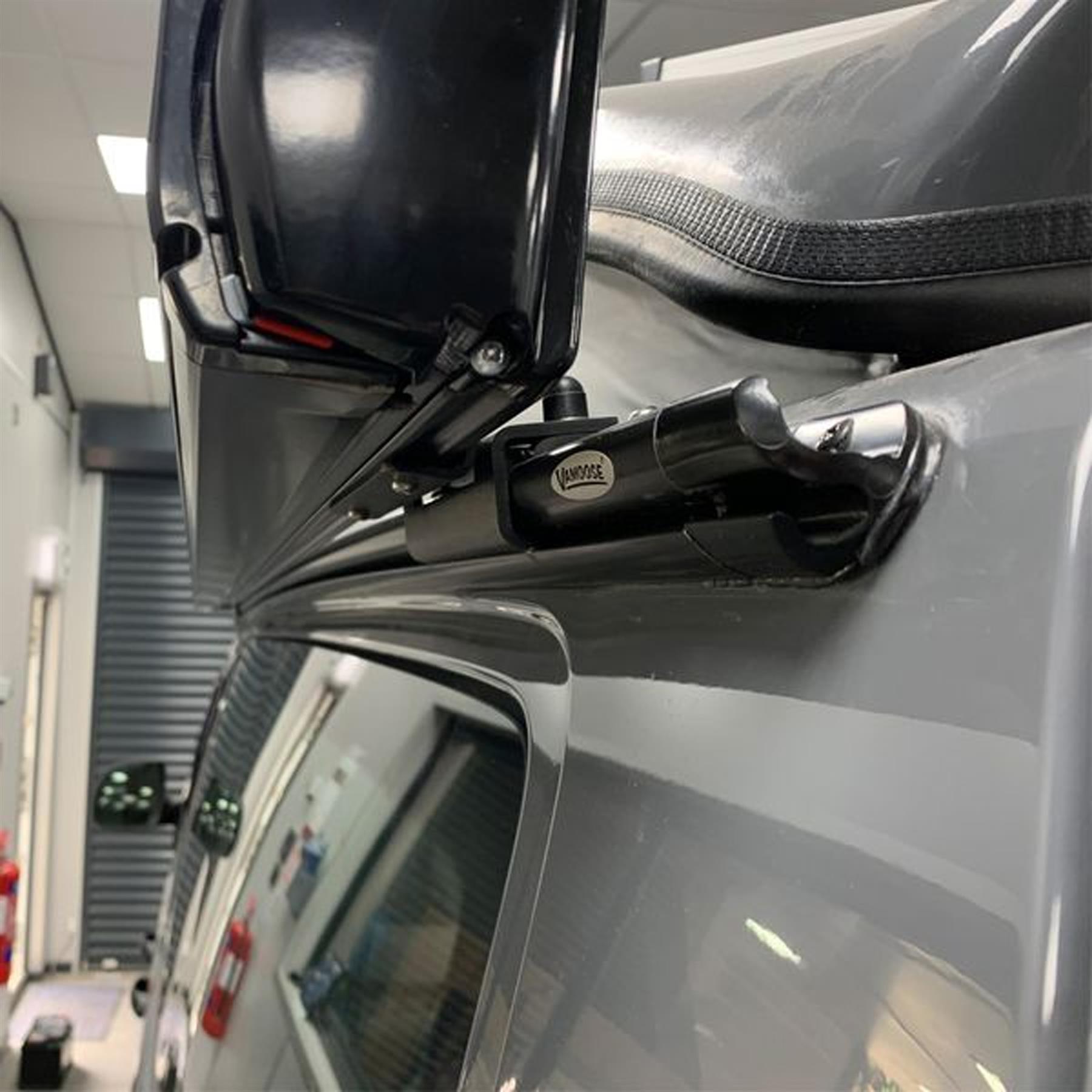 Vamoose Awning Rail