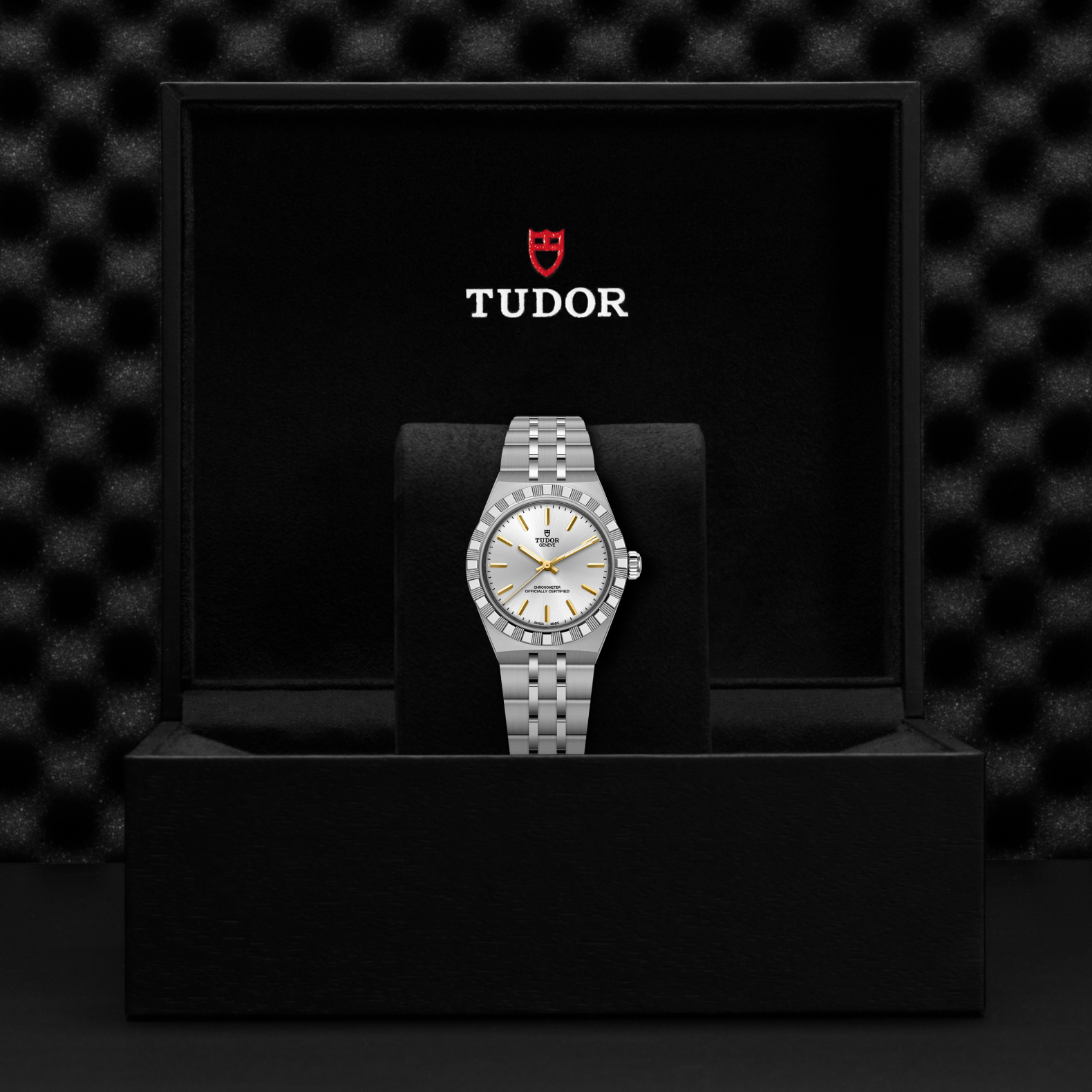 Tudor TUDOR Royal in 30mm steel case, Silver dial - Global Watch Company