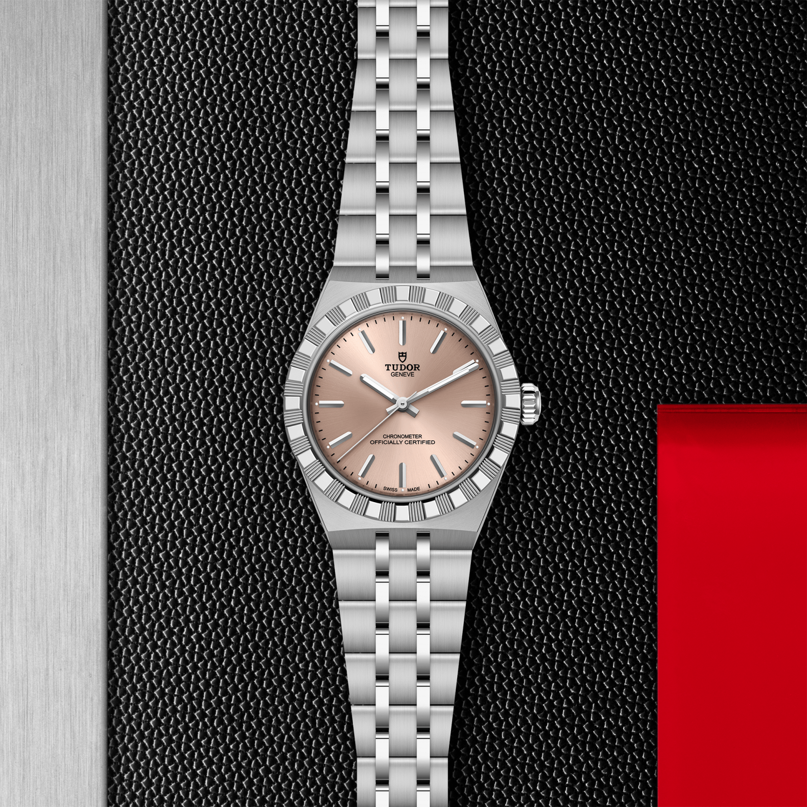 Tudor TUDOR Royal in 30mm steel case, Salmon dial - Global Watch Company