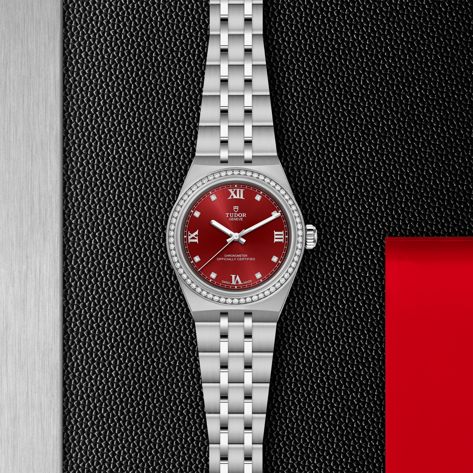 Tudor TUDOR Royal in 30mm steel case, Burgundy dial - Global Watch Company
