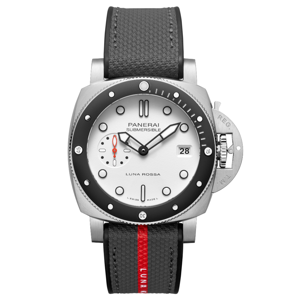 Panerai Submersible Luna Rossa PAM01579