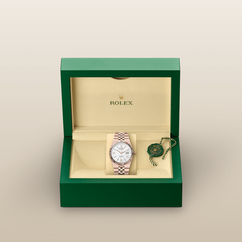 Rolex Land-Dweller in 18 ct Everose gold, M127235-0001 - Global Watch Company