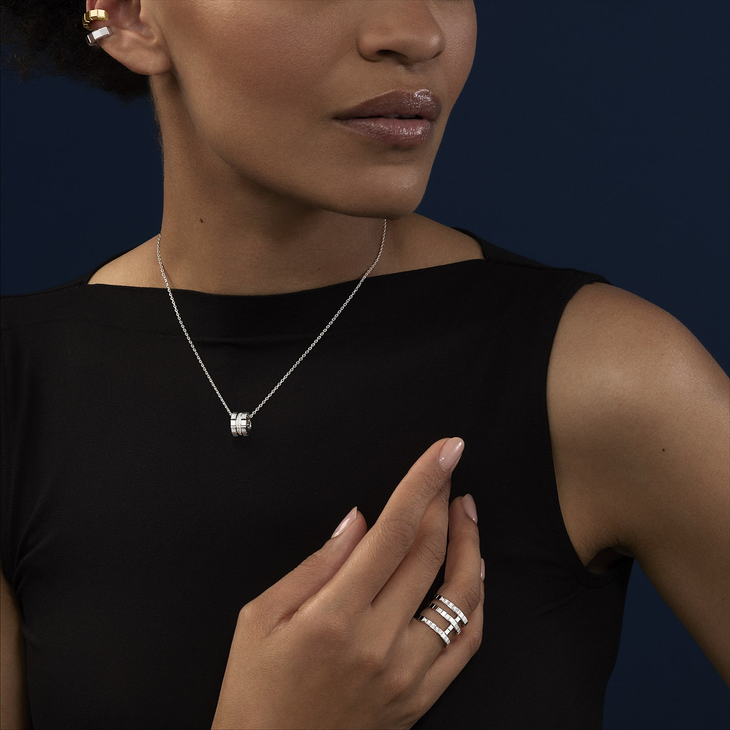 Chopard - Diamond Pendant Ice Cube 797005-1003 worn view