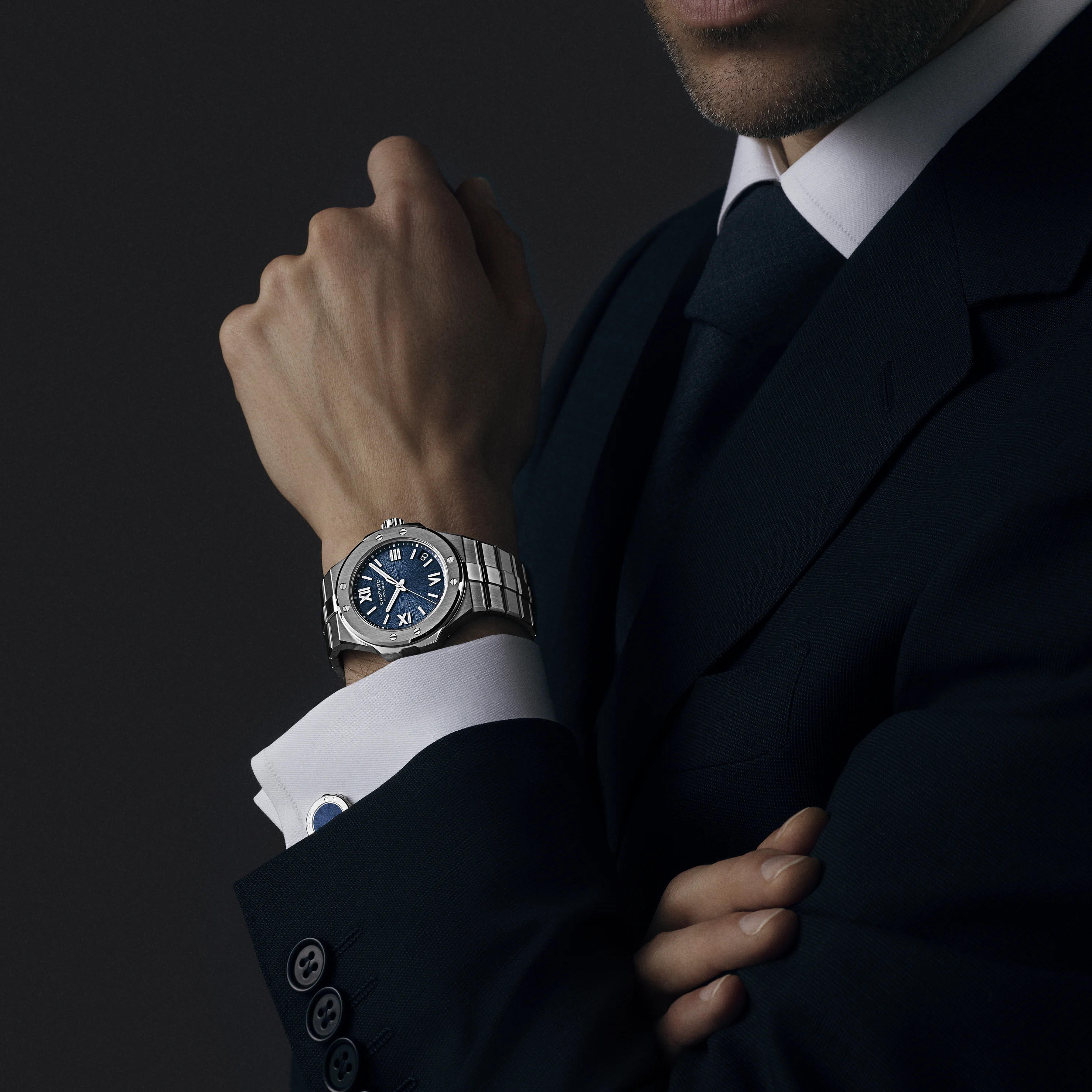 A man wear Alpine Eagle 41