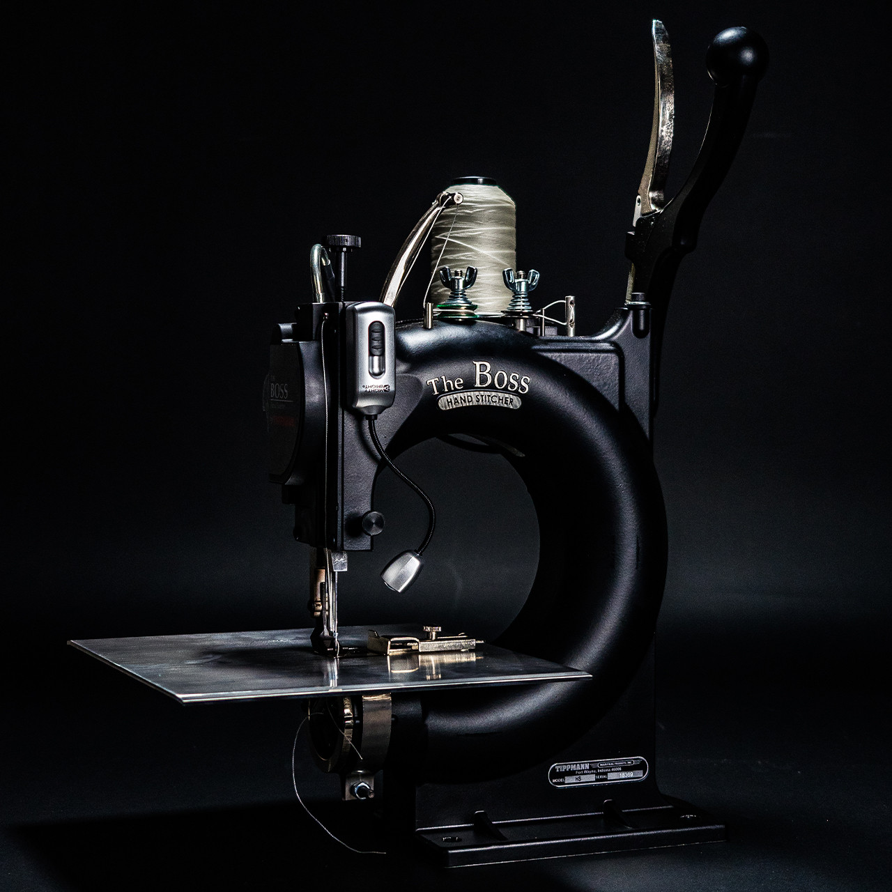 Tippmann Boss Sewing Machine with Flatbed Assembly Tippmann Industrial