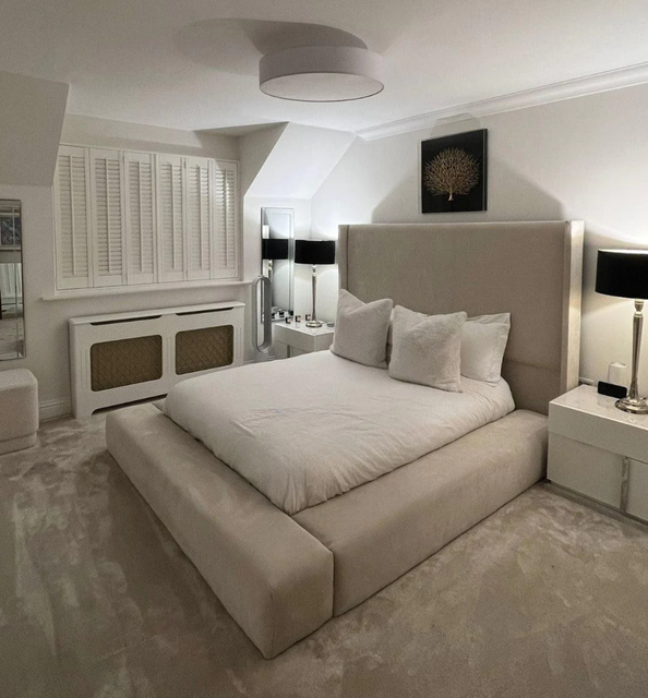 Lyrah Luxury Wing Ambassador Bed Lyrah Luxury Wing Ambassador Bed