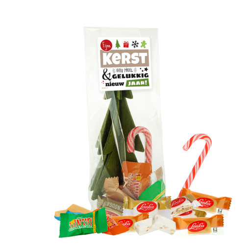 Relatiegeschenk Kerst - Vilten Kerstboom met decoratie met o.a. Kerstchocolade Relatiegeschenk Kerst - Vilten Kerstboom met decoratie met o.a. Kerstchocolade