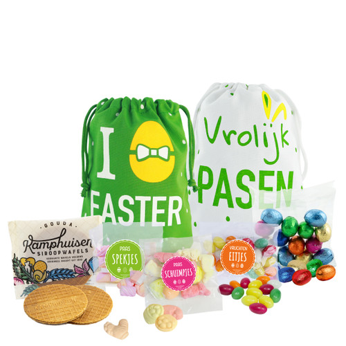 Bedrukte katoenen zak met o.a. ssiroopwafels - Paasgeschenk