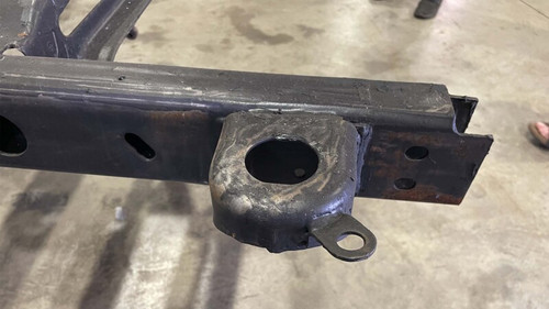 Rust Buster Avalanche/Suburban/Yukon Rear Body Frame Mount - RB7416 Photo - Primary