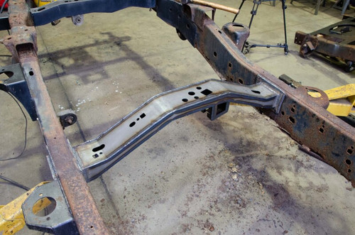 RustBuster 99-13 Chevy Silverado 1500 / GMC Sierra 1500 Rear Leaf Spring Shackle - RB7080 Photo - Primary