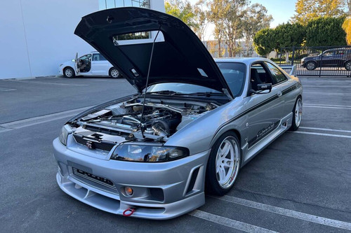 GReddy DRY CARBON 400R TYPE HOOD R33 - 44881123 Photo - Primary