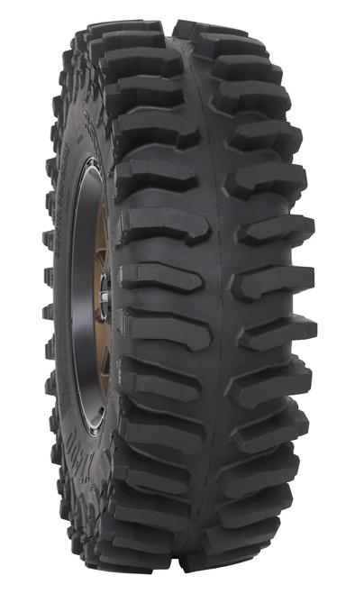 System 3 Xt400 35x10R15 Mud-Trail Hybrid Tire - Durable Radial Design with Aggressive Tread