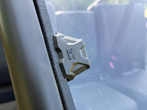 Seizmik Versa Vented Windshield UV Resistant for Polaris Pro-Fit Cages
