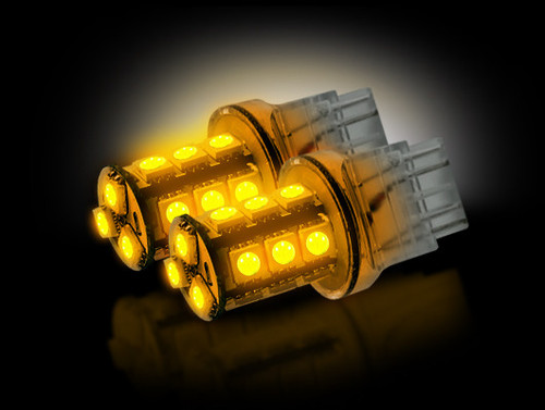 Recon Lighting 3057 / 3157 / 3357 / 3457 / 4057 / 4157 Amber LED Bulb with 18 LEDs and 360-Degree Illumination