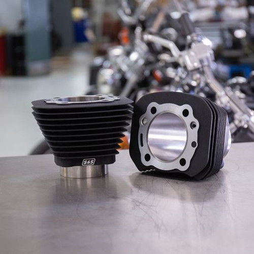S&S Cycle 86-19 Sportster Models 3-1/2in Bore Cylinder Set - Wrinkle Black - 910-0695 Photo - Primary