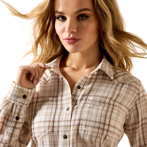 ARIAT WOMENS BILLIE JEAN LS SHIRT TAUPE GREY PLAID