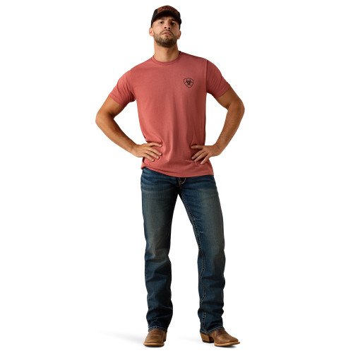 ARIAT MNS BANNER BADGE SS TEE ADOBE HEATHER
