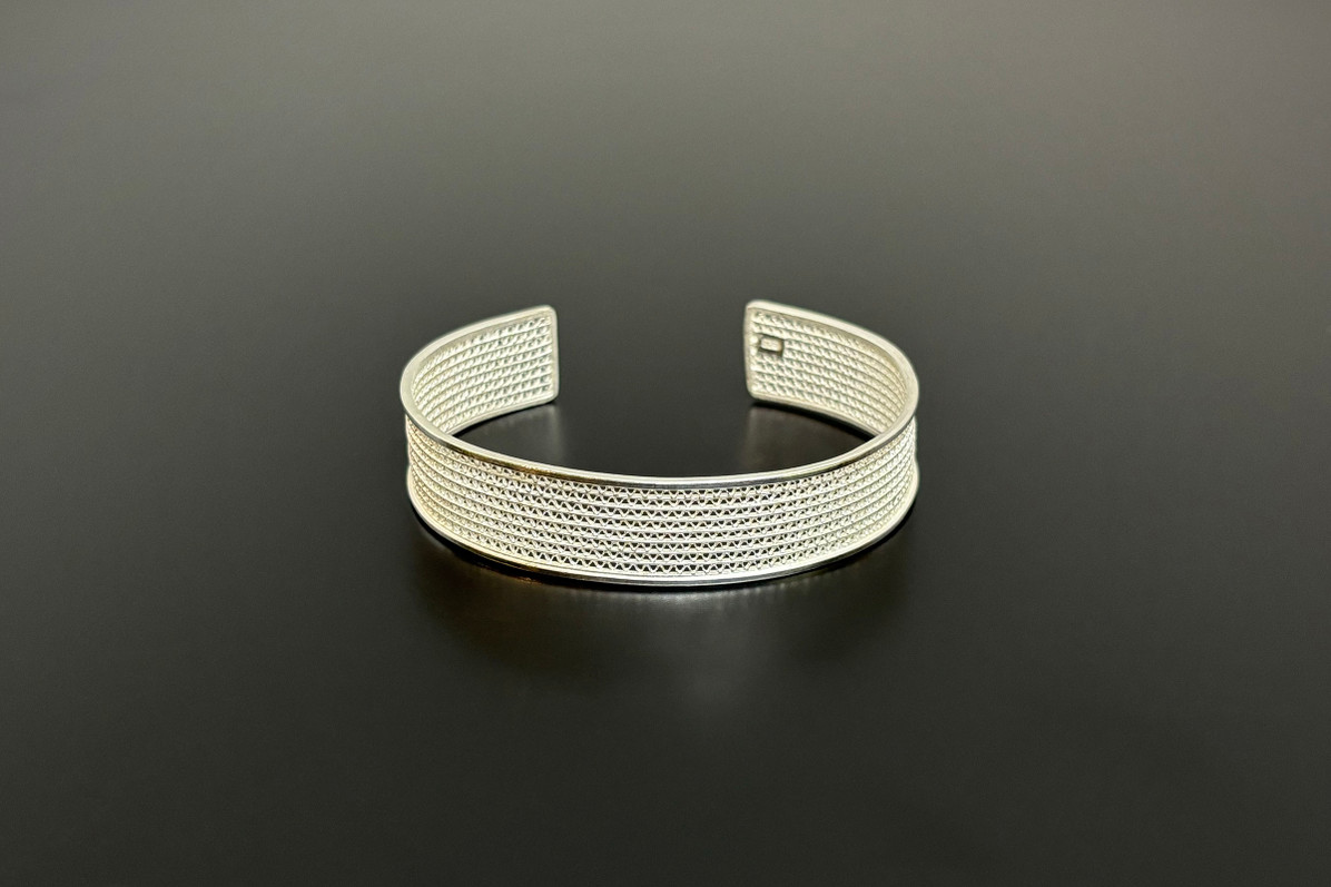 Pierce silver cuff bangle Pierce silver cuff bangle