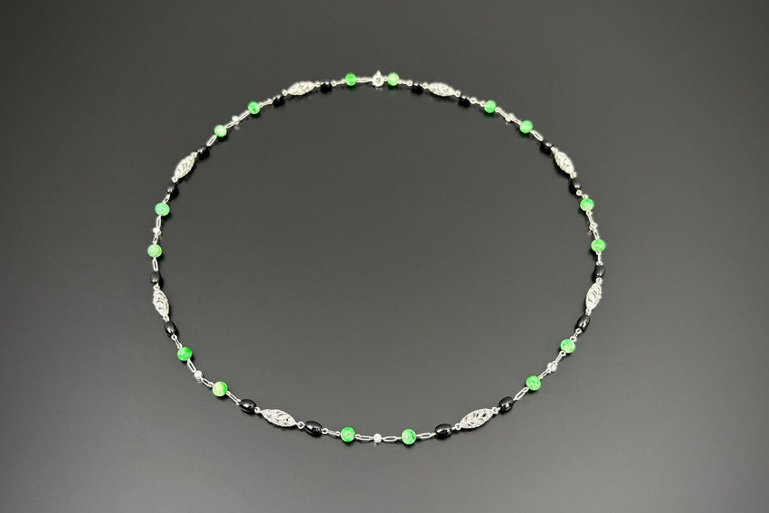 An Outstanding Diamond, Jadeite and Onyx Necklace