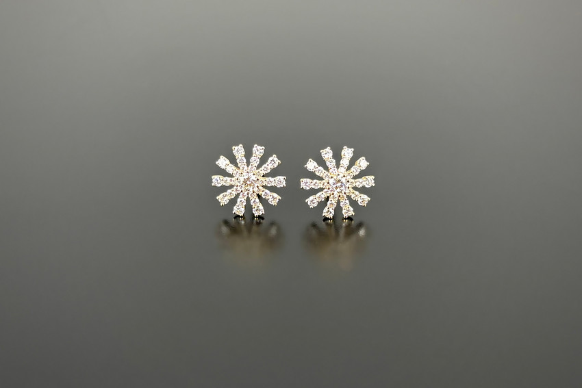 Daisy Cluster Earrings (YG)
