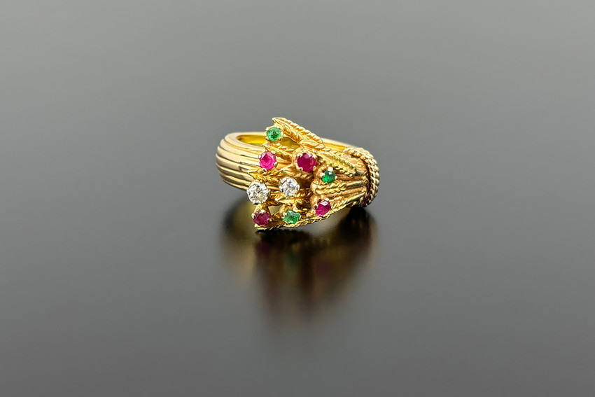  Retro Gold and Gem Set Ring - Front view 
