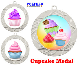 Cupcake theme medal. Choice of 9 designs. Great for your cupcake wars competitions, bake offs, pageants or just for your favorite baker. 940s