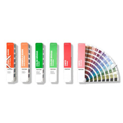 Pantone Essentials Guide Set - GPC305B