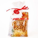 Perfect Pair Gift Box in snowflake cello bag, a cozy winter-ready presentation with soup and cornbread mix inside, tied with ribbon and gift tag