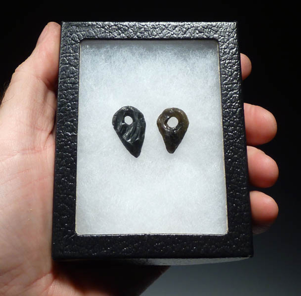 PC011  -   RARE UNUSUAL PAIR OF PIERCED SYMBOLIC OBSIDIAN TEARDROP OBJECTS FROM THE ANCIENT PRE-COLUMBIAN TEOTIHUACAN CULTURE