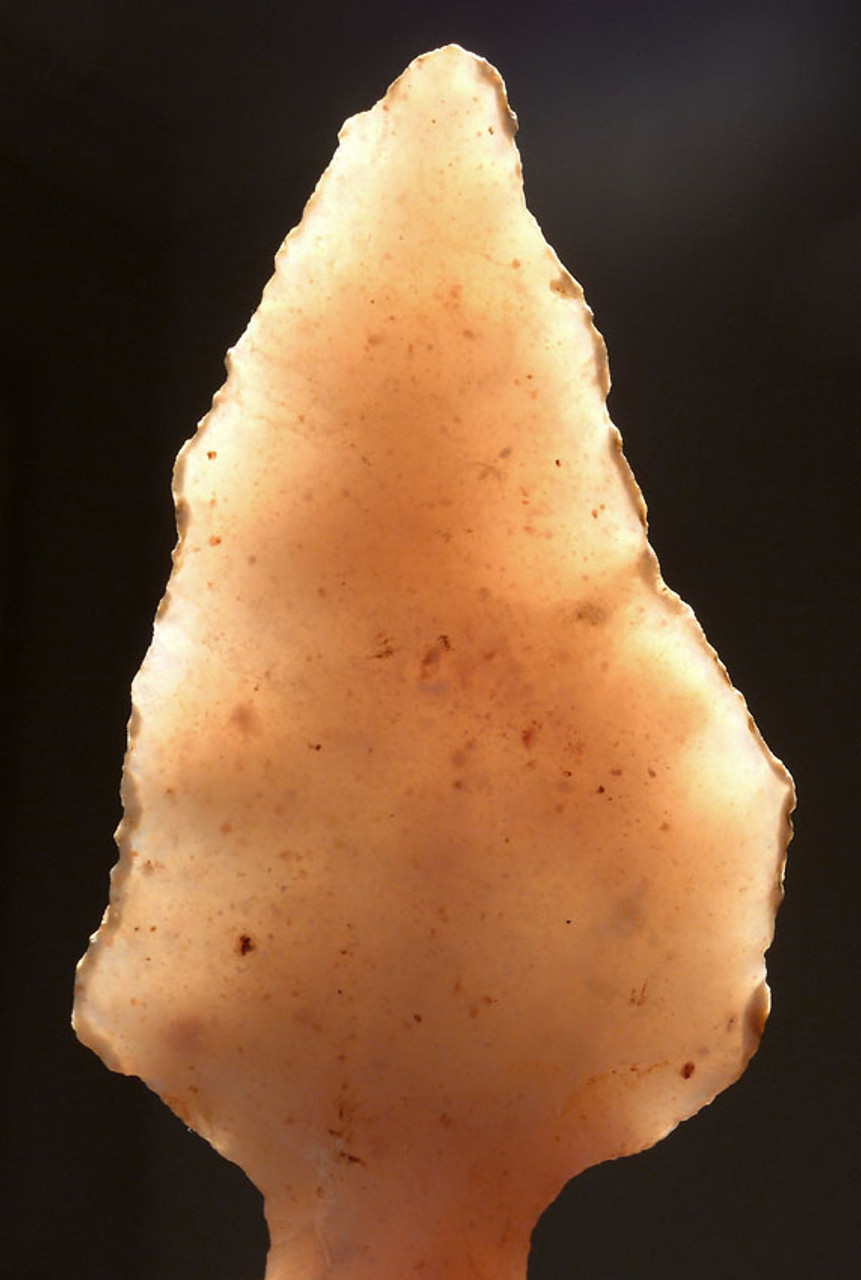 AT083 - ONE OF OUR FINEST - LARGE TRANSLUCENT ATERIAN MIDDLE PALEOLITHIC TANGED POINT MADE OF RARE CHALCEDONY