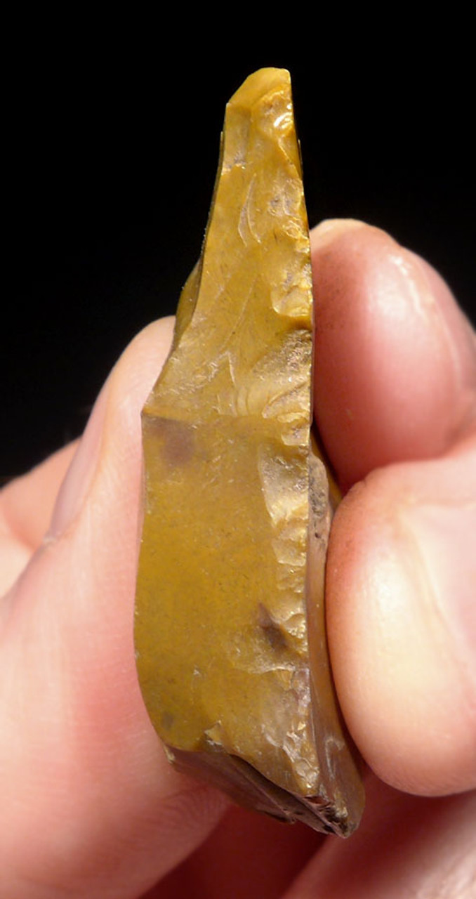 M390 - RARE YELLOW JASPER NEANDERTHAL MOUSTERIAN SIDE SCRAPER FLAKE TOOL FROM FONTMAURE FRANCE