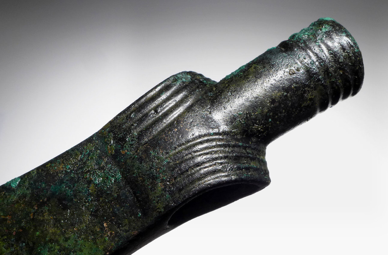 EXCEPTIONAL ANCIENT BRONZE WAR HAMMER AXE FROM THE NEAR EASTERN LURISTAN CULTURE *NE188