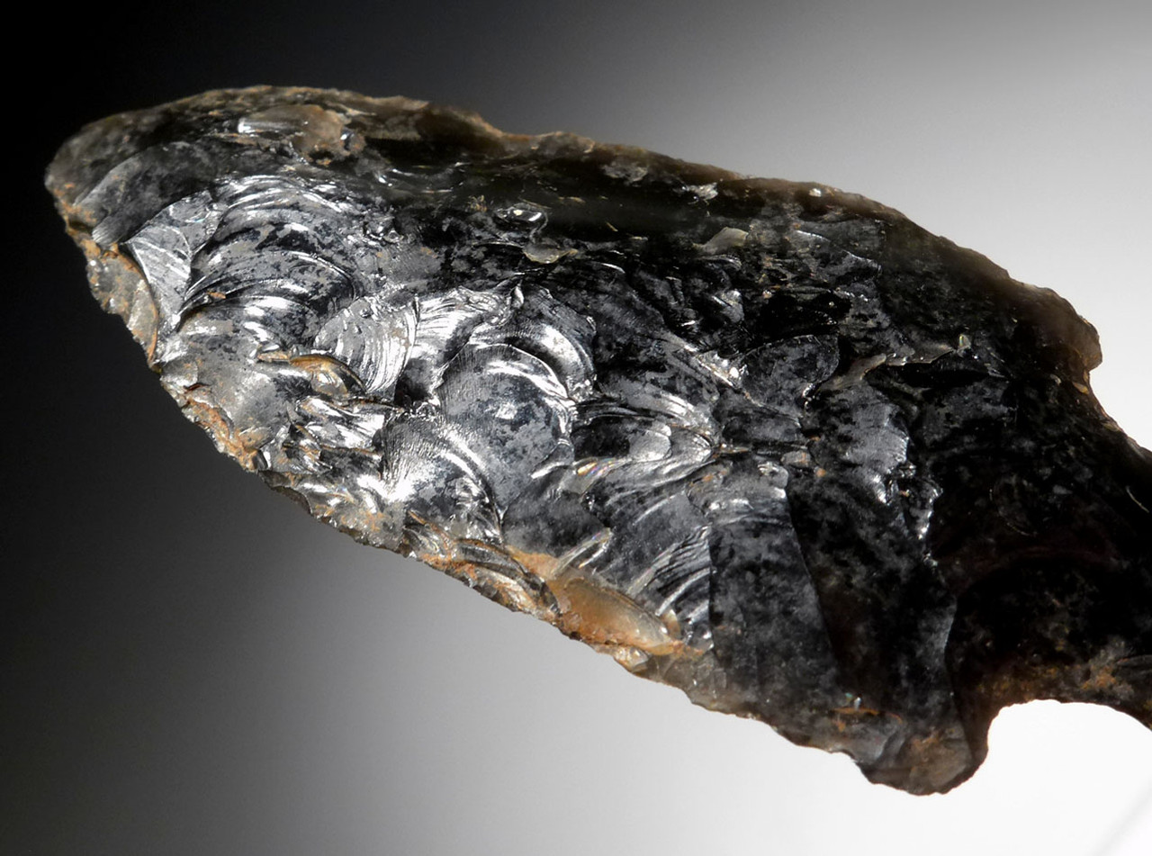 PRE-COLUMBIAN BIFACIAL OBSIDIAN ATLATL HEAD ARROWHEAED WITH FINE FLAKING  FROM THE HEFLIN COLLECTION * PC265