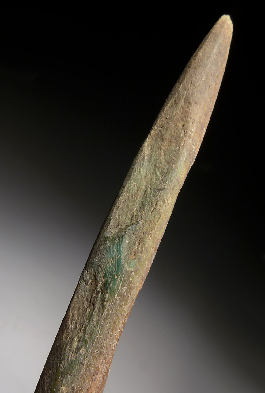 RARE LARGE BONE ARROWHEAD WITH GREEN ANCIENT BRONZE PATINA STAINING FROM THE BRONZE AGE NEAR EASTERN LURISTAN CULTURE *LUR132