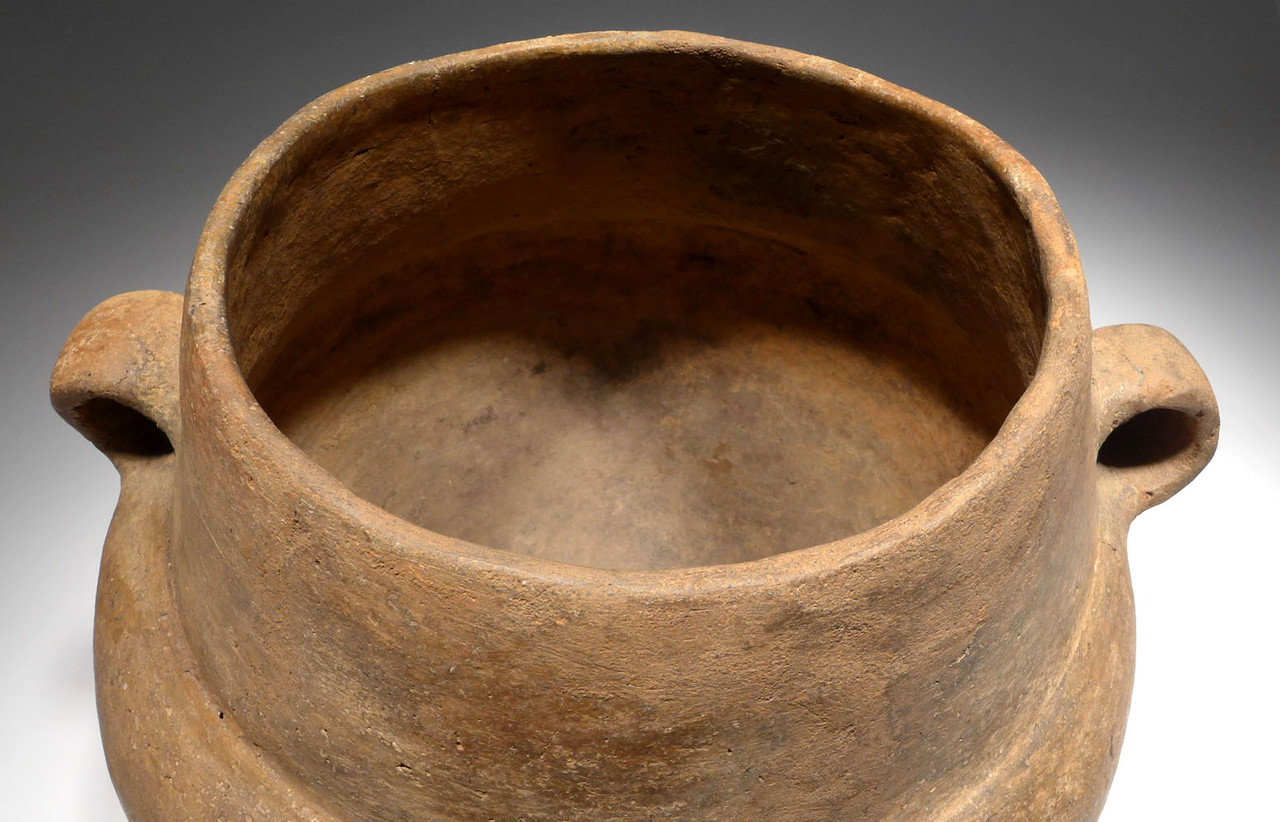 FINEST LARGE EUROPEAN BRONZE AGE CERAMIC PRIMARY URN FROM THE URNFIELD LUSATIAN CULTURE  *UR9